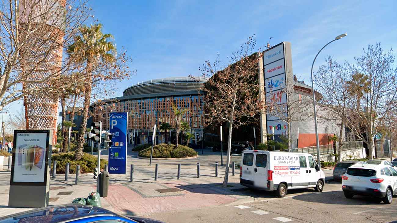 trabajar centro comercial Islazul