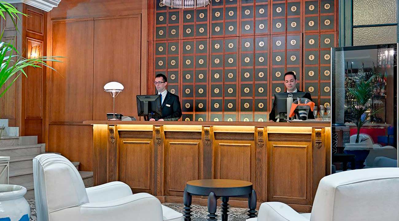 recepcionista hotel Madrid