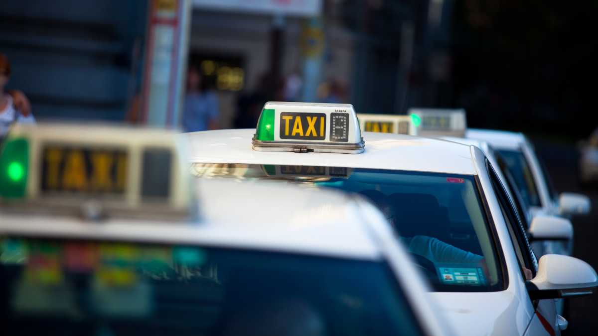 Los taxis convocan una movilización para protestar contra Cabify.
