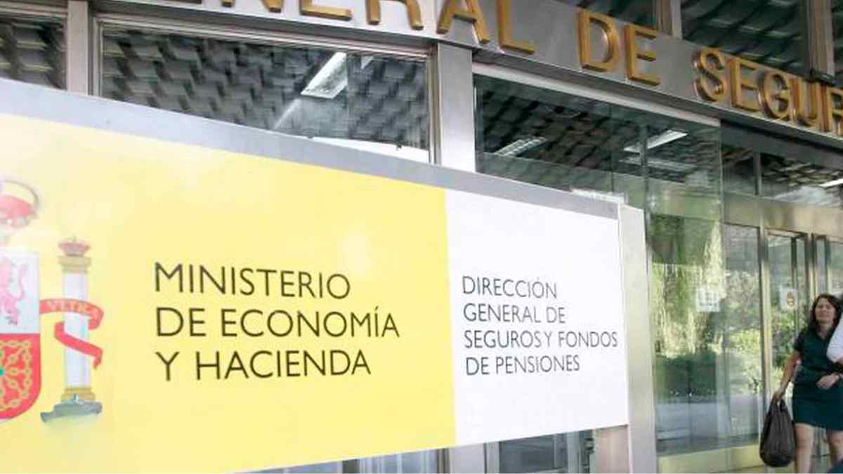 Dirección General de Seguros y Fondos de Pensiones, organismo que fija el interés máximo técnico de los planes de pensiones