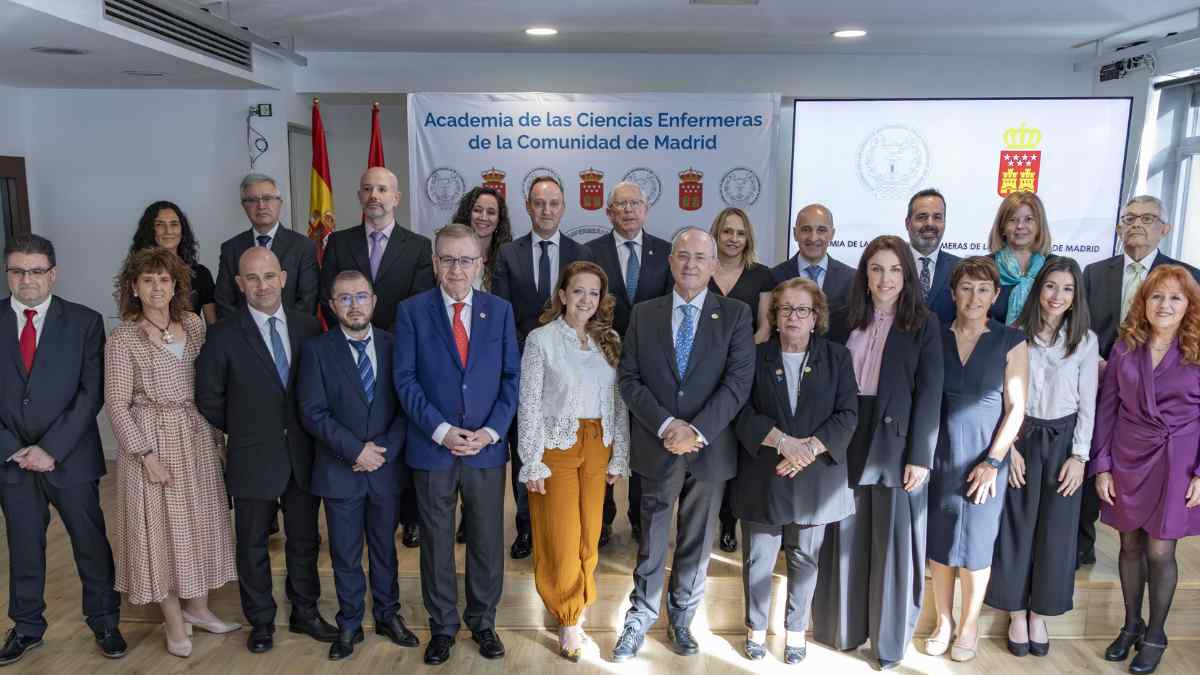 Academia de las Ciencias Enfermeras de la Comunidad de Madrid presentación oficial con responsables sanitarios