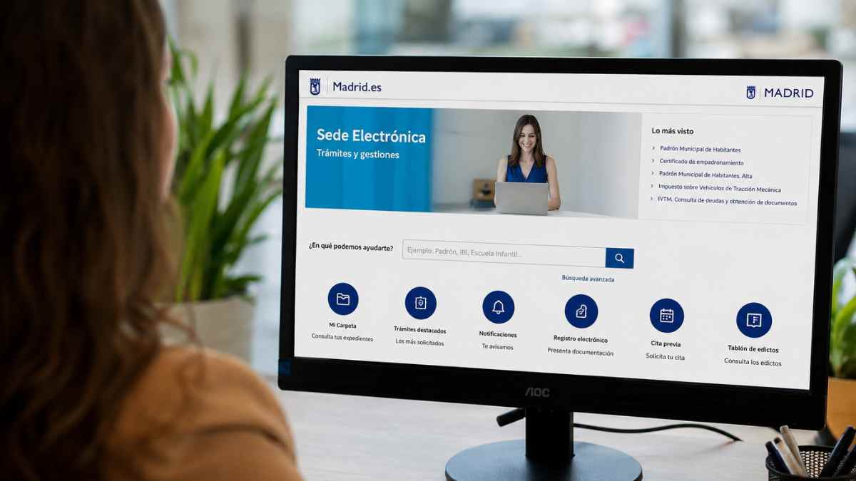 Persona realizando trámites digitales en la Sede Electrónica del Ayuntamiento de Madrid desde la web oficial madrid.es