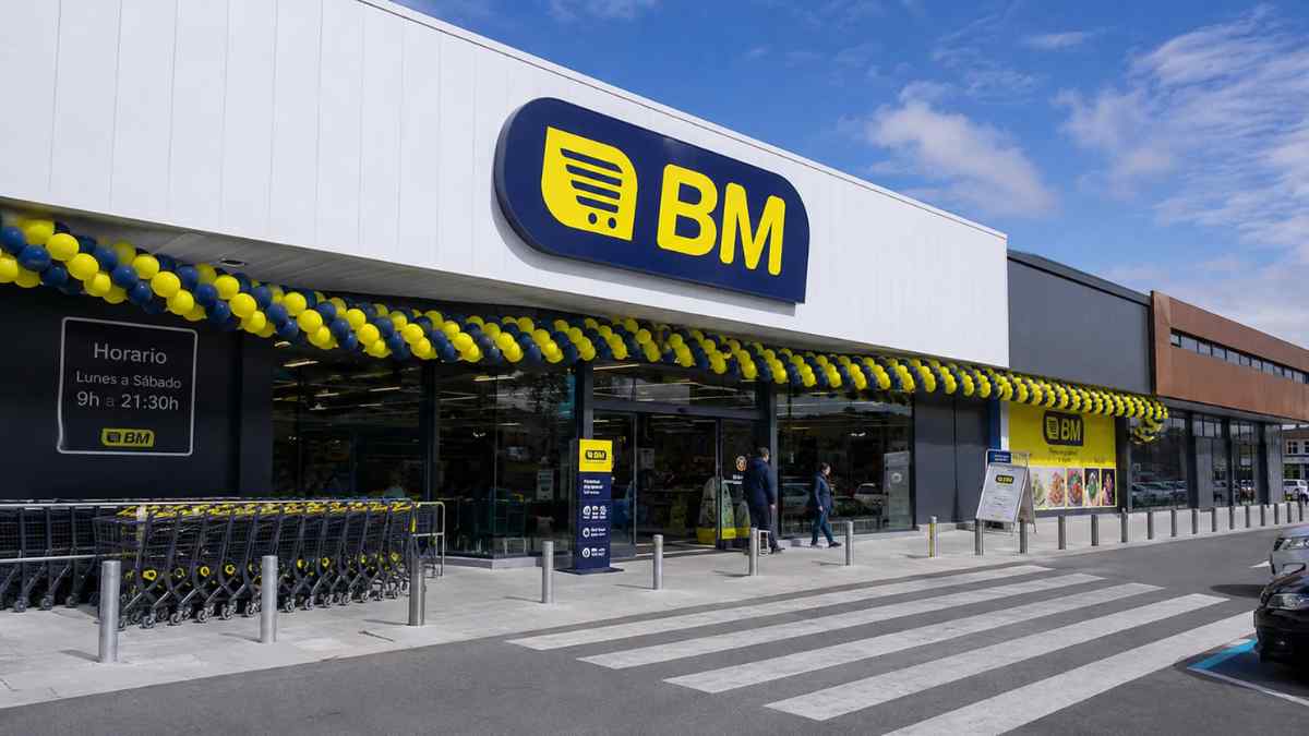 Nuevo supermercado BM en Arroyomolinos con creación de 28 empleos en Madrid