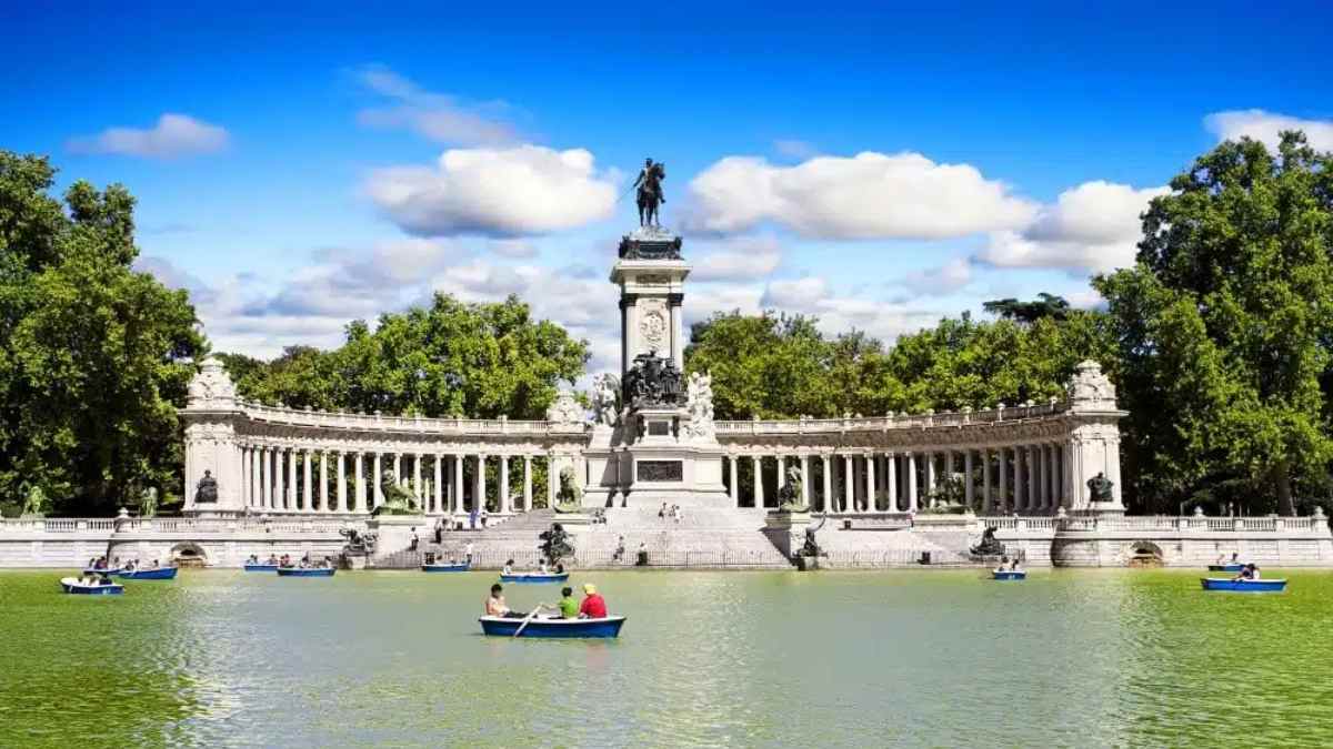Vista del Estanque Grande y el monumento de Alfonso XII en El Retiro, el parque de Madrid que busca el certificado Residuo Cero