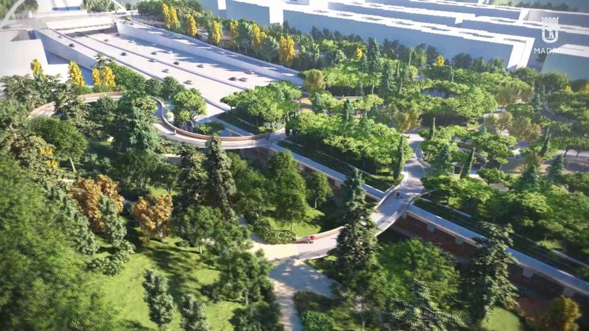 Parque Ventas Madrid cubriendo la M-30 con zonas verdes y pasarelas peatonales en obras