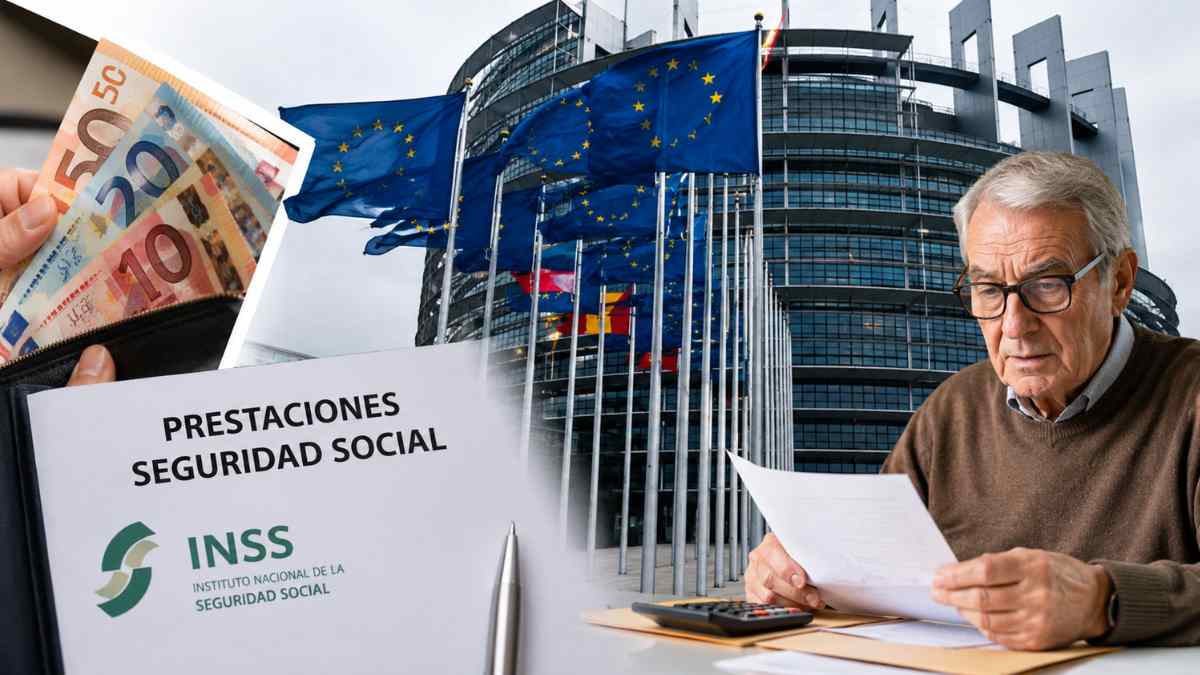 Hombre revisando prestaciones de la Seguridad Social frente al Parlamento Europeo y banderas de la Unión Europea