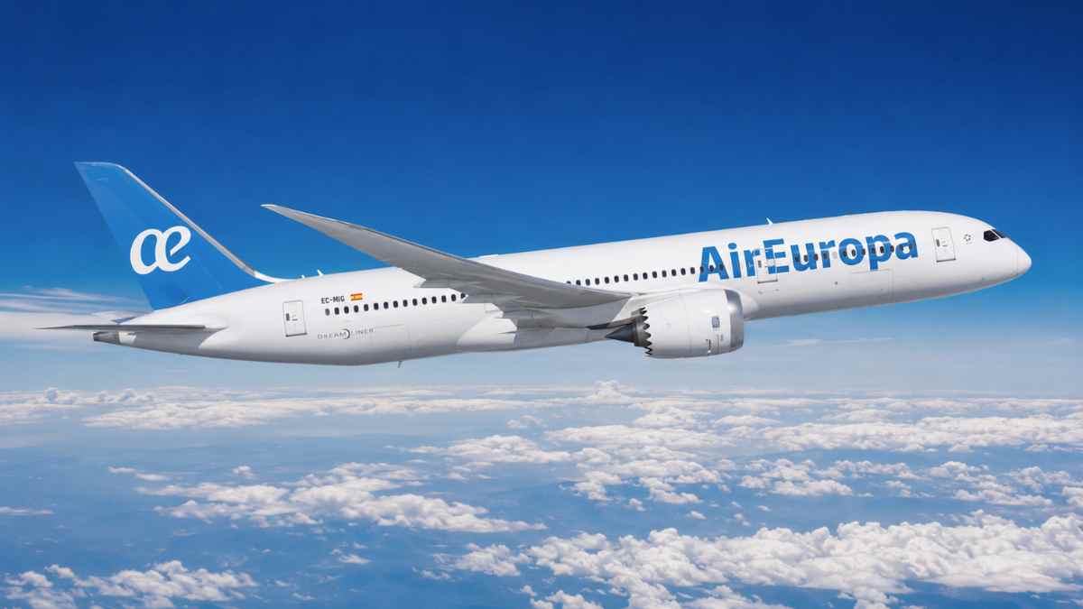 Avión de Air Europa que operará la nueva ruta directa entre Madrid y El Salvador desde diciembre
