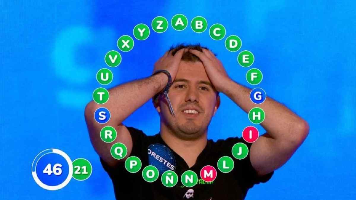 Concursante de Pasapalabra durante la prueba de El Rosco antes de su retirada de Antena 3