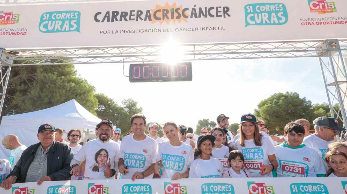 Participantes en la Carrera CRIS Cáncer durante una edición anterior de la prueba solidaria celebrada en Madrid
