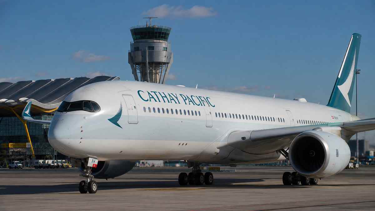 Avión de Cathay Pacific que operará vuelos diarios entre Madrid y Hong Kong desde octubre