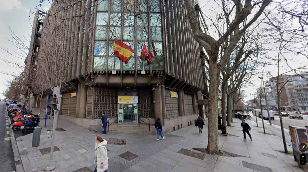 Oficina de la Seguridad Social en la calle Serrano de Madrid donde ocurrió el intento de incendio por el que se juzga a un hombre de 71 años