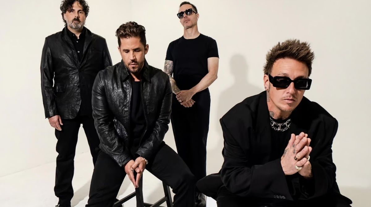 Papa Roach posa en una imagen promocional antes de su concierto exclusivo en Madrid en diciembre de 2026
