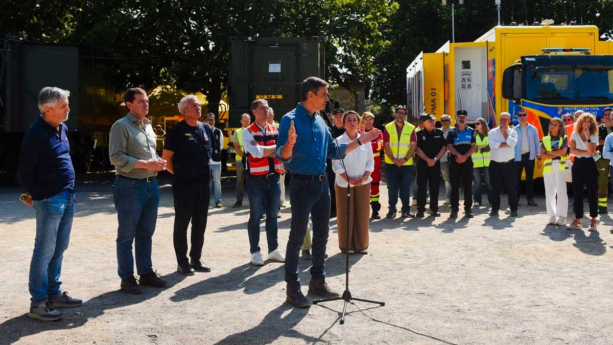 Autoridades y equipos de emergencia coordinan acciones por incendios en Madrid