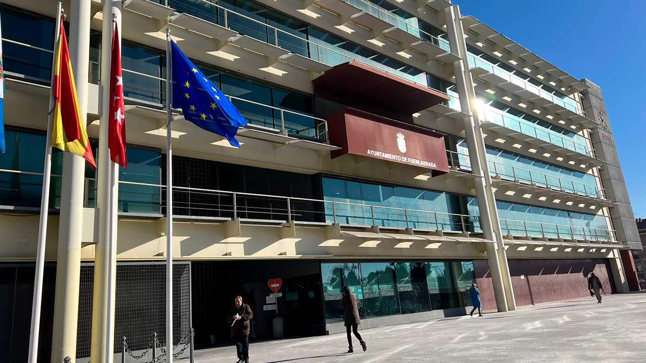 Ayuntamiento de Fuenlabrada, que amplía las ayudas para pagar luz y gas