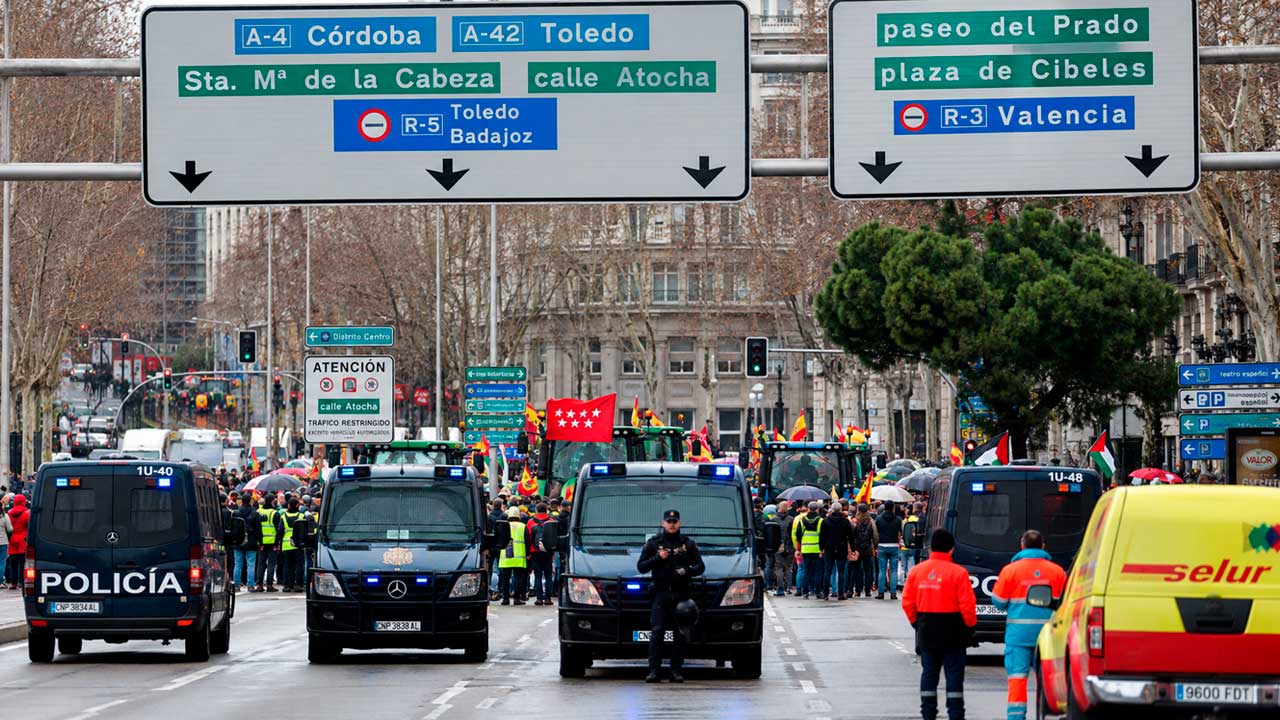 Corte de tráfico por una manifestación en el centro de Madrid