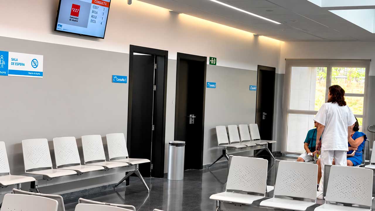 Sala de espera del nuevo centro de salud del PAU-4 de Móstoles