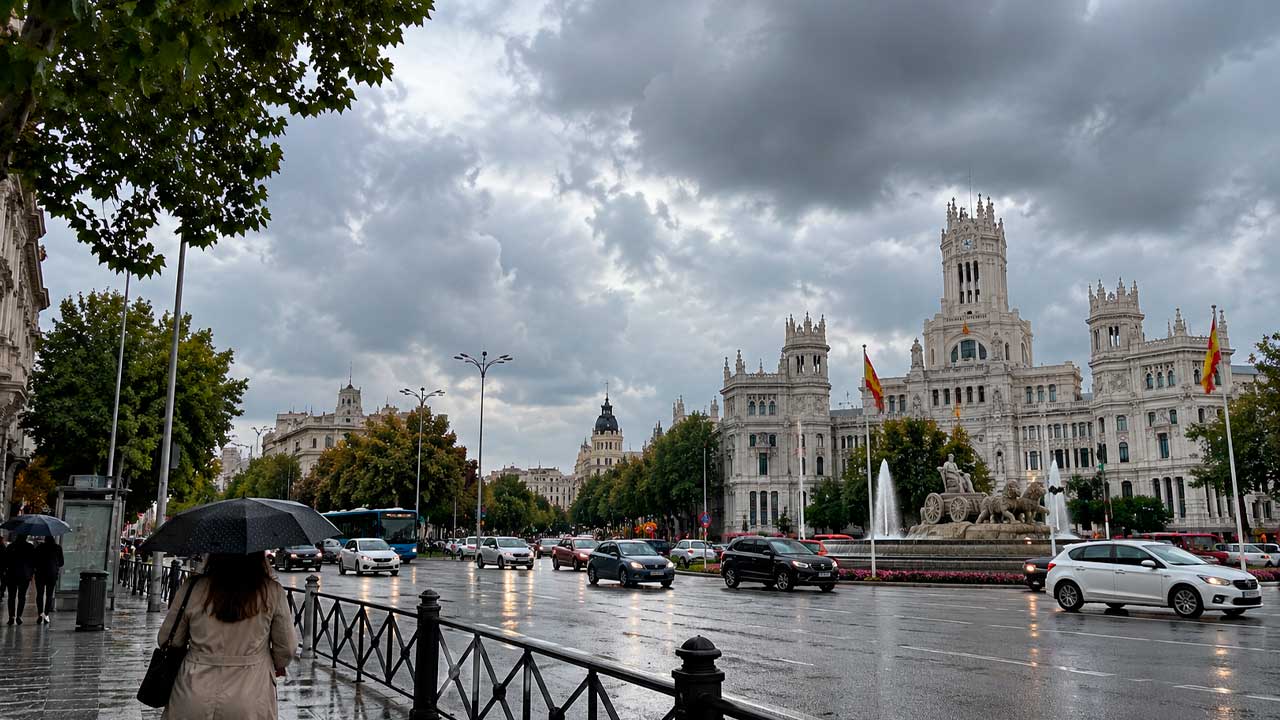 Cielos nubosos y lluvia en Madrid este jueves 17 de septiembre