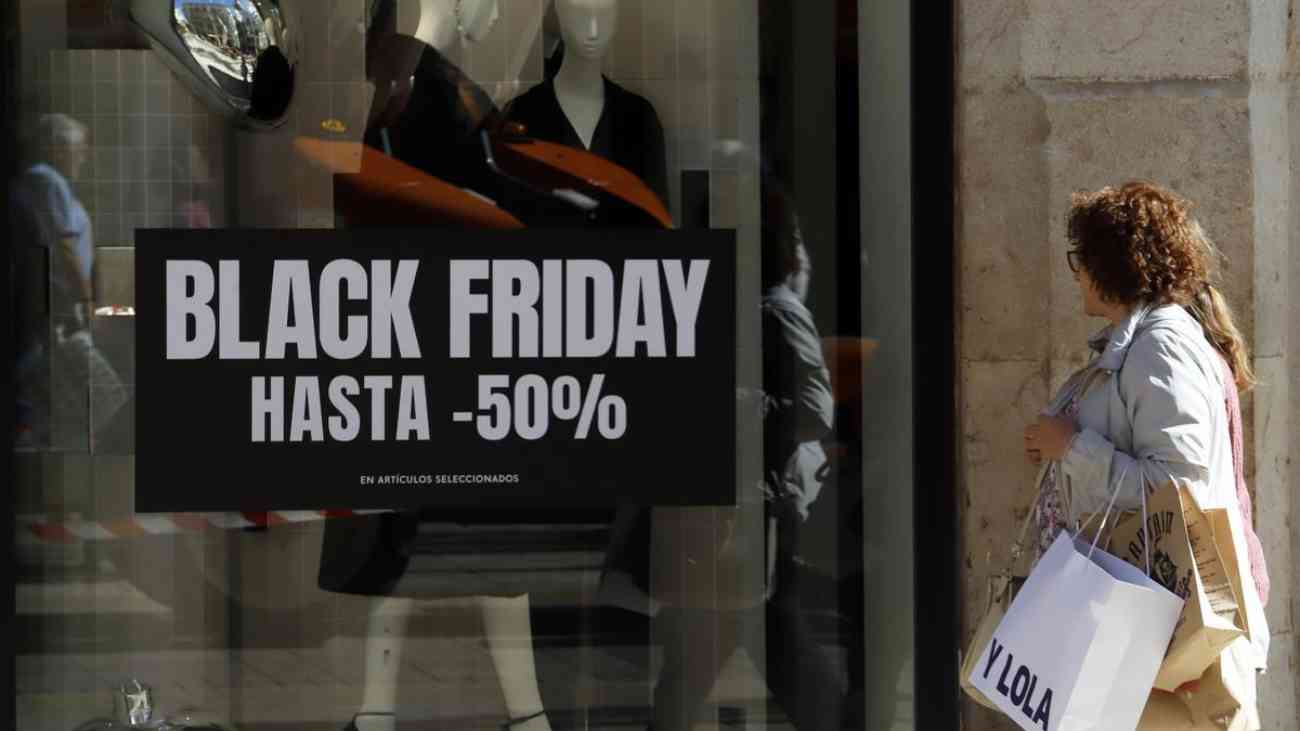 Trabajar en centros comerciales en Madrid por el Black Friday